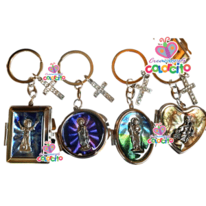 Misa de honras - Llavero relicario color dije metal variados